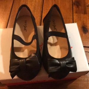Cat and jack toddler black shoes size 6